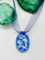 Mary's Necklace