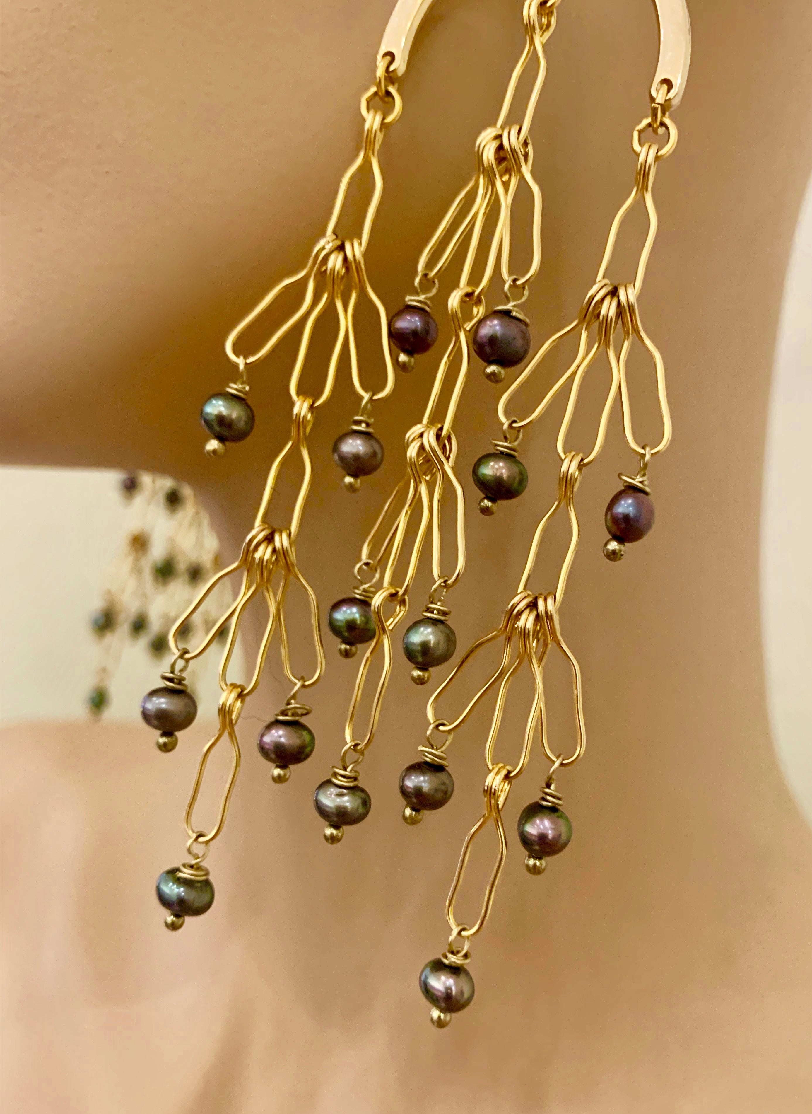 Lizzy Earring